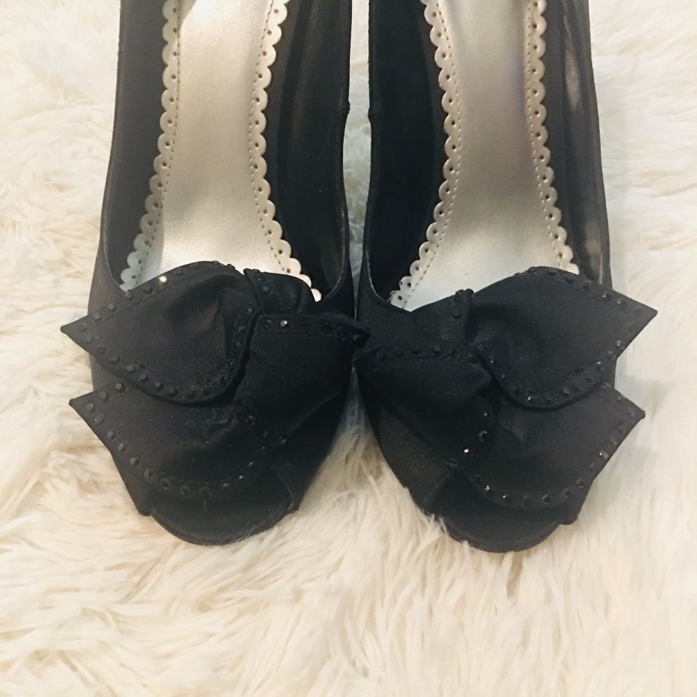 Joey Black Peep Toe Sparkle Heels - Picture 11 of 16